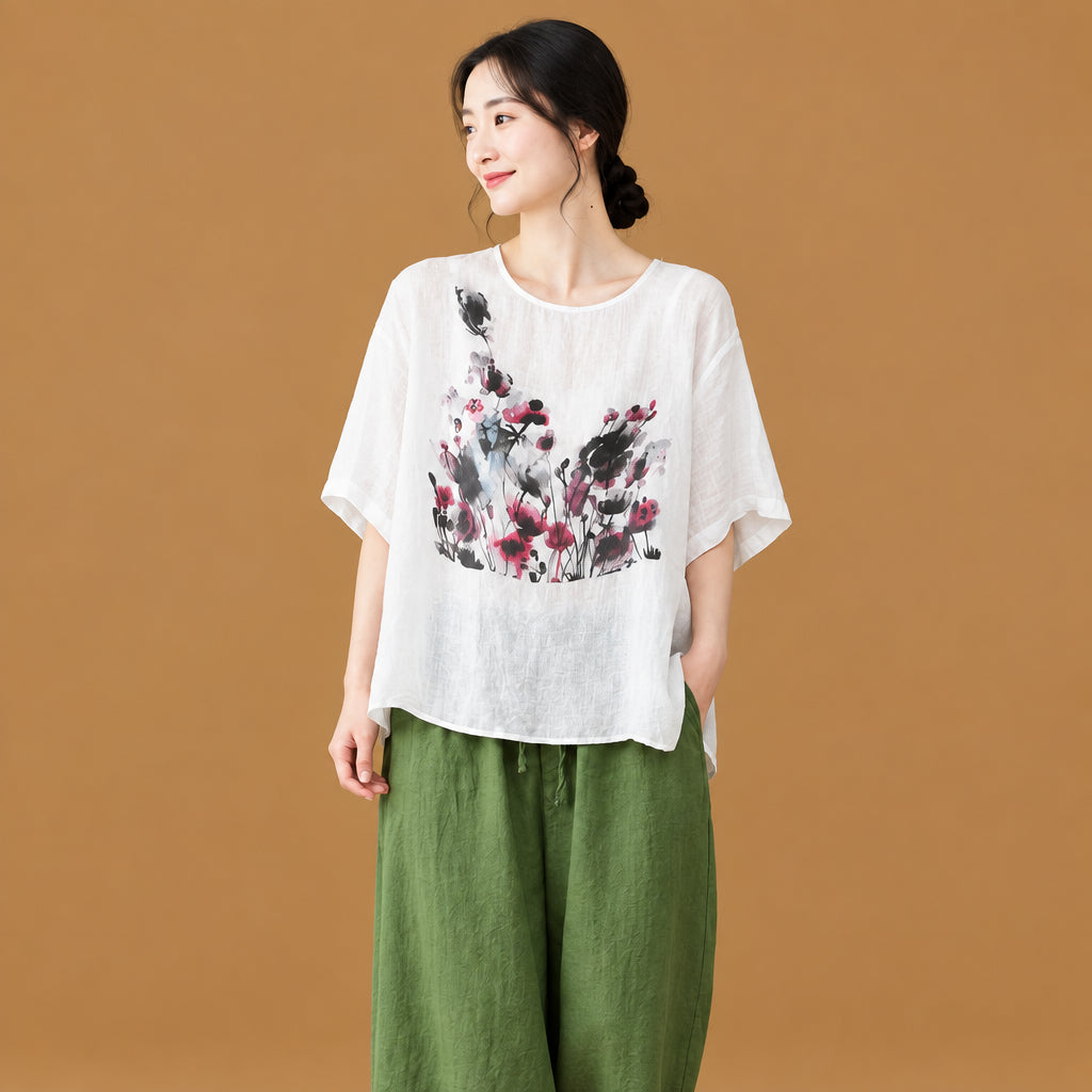 Stylish women's casual t-shirt featuring a vintage ink painting print and a striking asymmetrical hem designed for effortless cool-girl styling